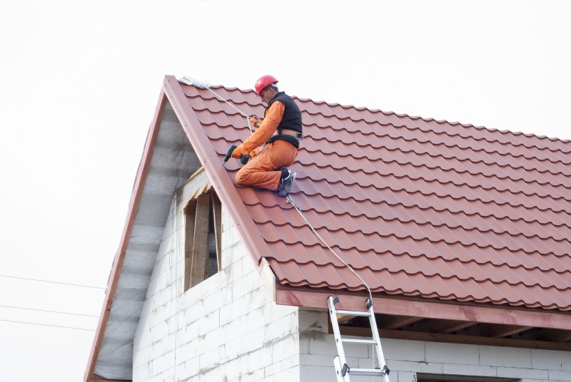 Three Tips for Getting Estimates from Residential Roofing Contractors in McHenry IL