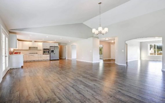 A Local Flooring Company in Fayetteville, GA Can Transform Your Home
