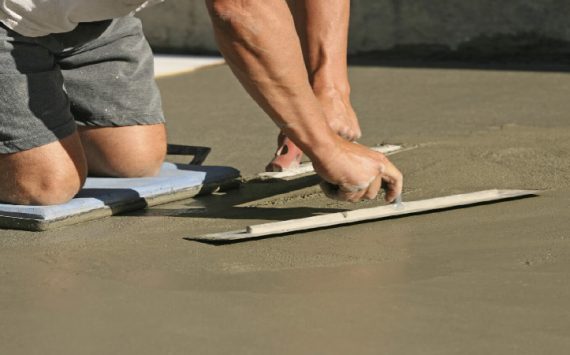 The Appeal of Concrete Patios at Minnesota Restaurants and Bars