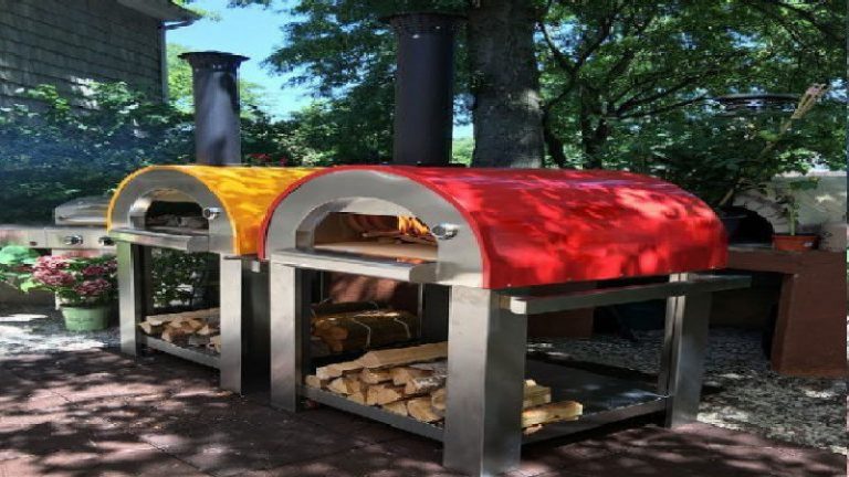 What Is a Commercial Wood Fired Pizza Oven?